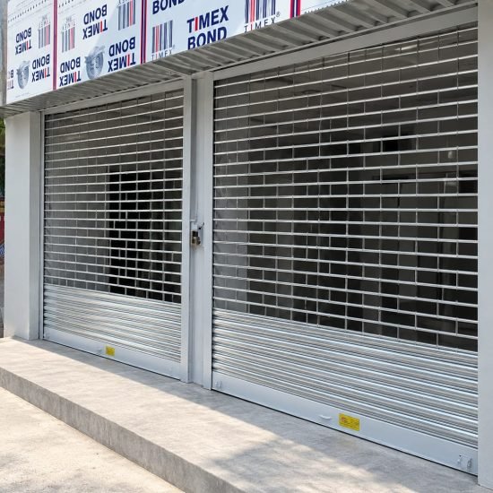 Manual rolling shutter